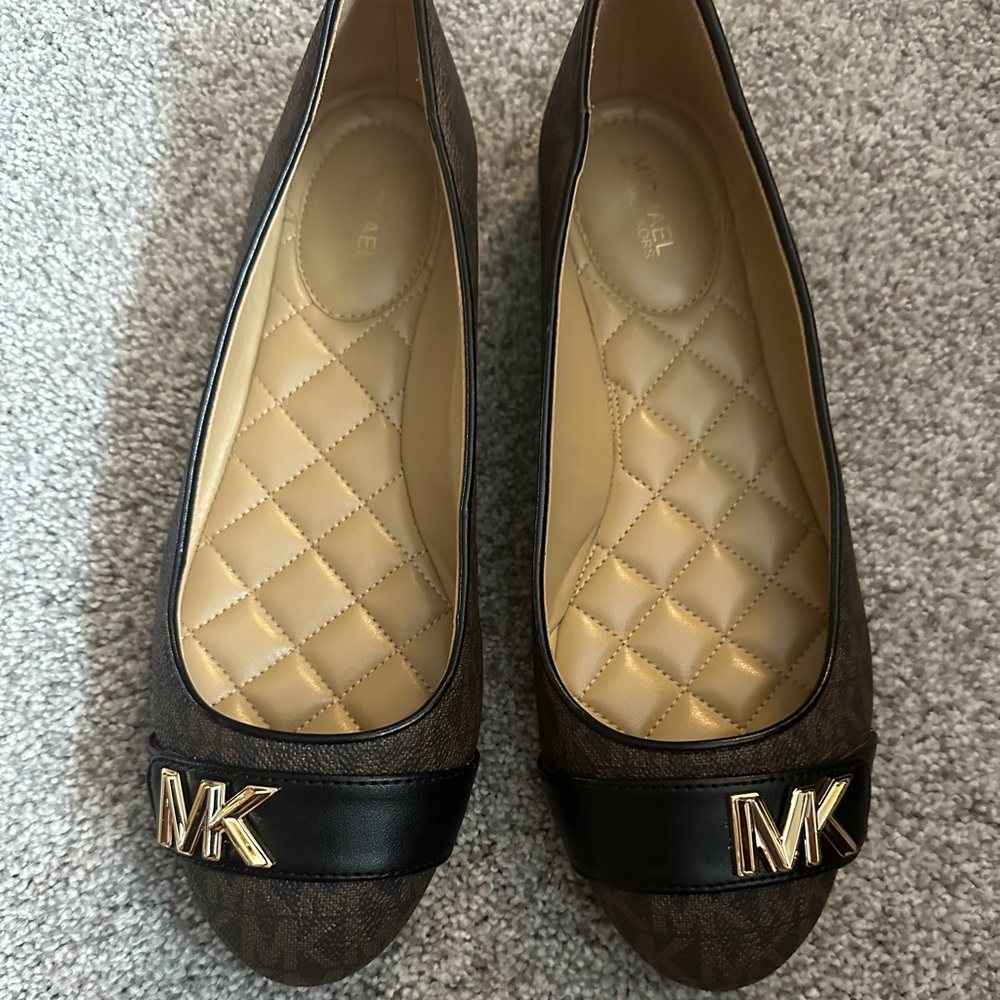 Michael Kors Flats